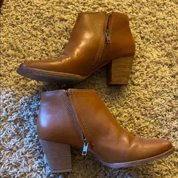 Madewell Billie Booties - Picture 2 of 6